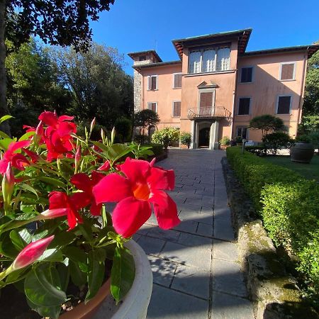 Residence Il Fortino Marina di Massa Eksteriør billede
