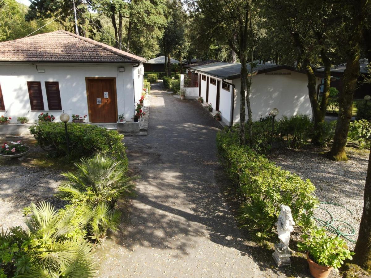 Residence Il Fortino Marina di Massa Eksteriør billede